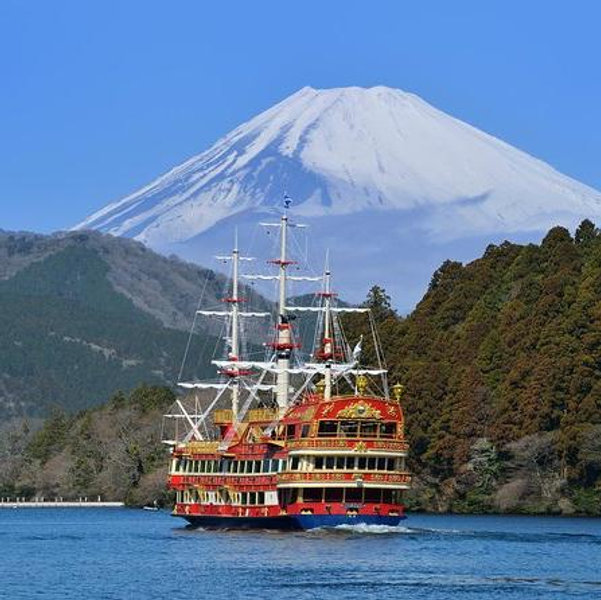 Hakone Ropeway and Lake Ashi cruise