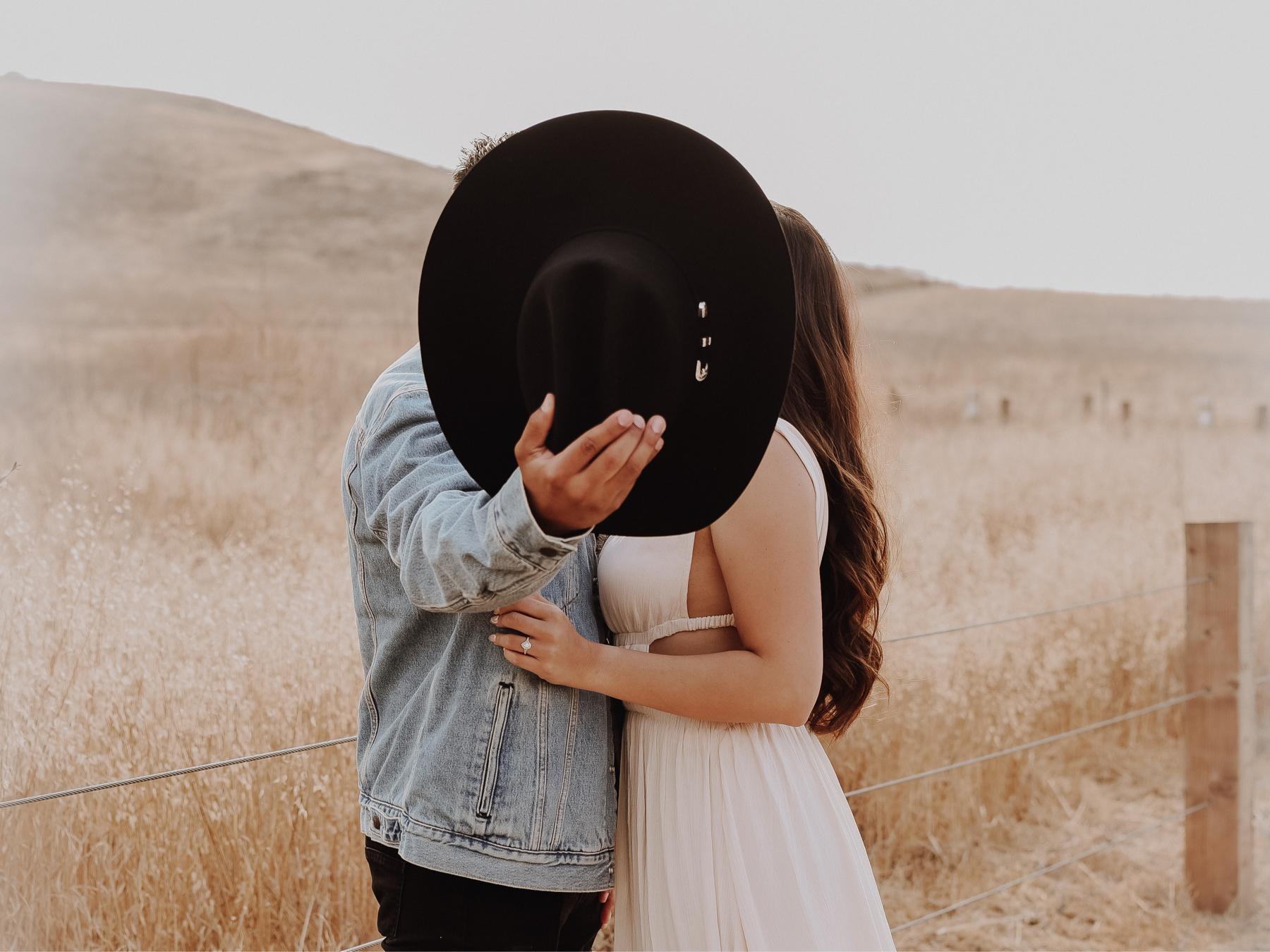 The Wedding Website of Alicia Aguirre and Gerzain Andaya