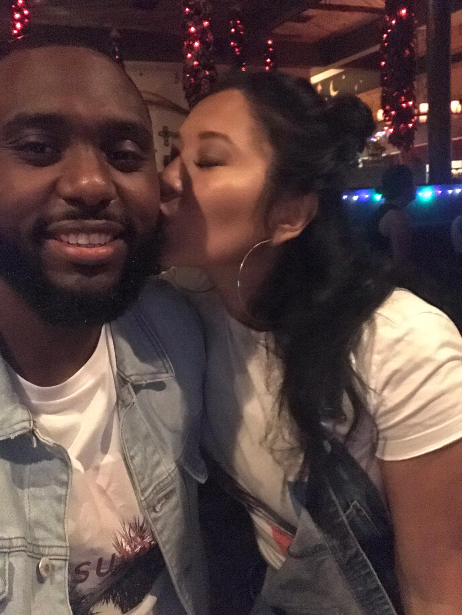 Just yet another kiss😆