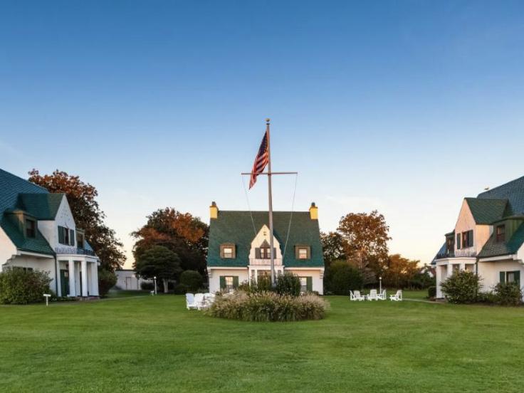 The Wedding Website of Sara Africk and Tom Casse