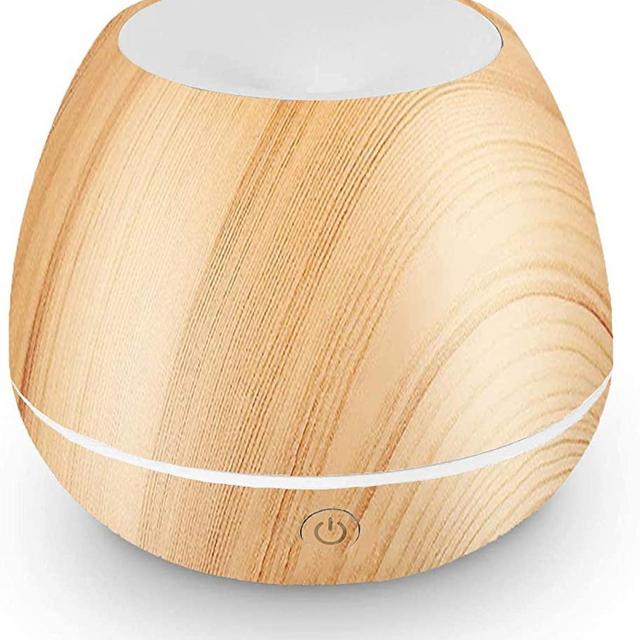 LEMON + Co. Mini Cool Mist Air Humidifier Ultrasonic Aroma Essential Oils Diffuser with Multiple Lighting Options, Light Wood Grain, 150 ml Essential Oil Diffuser Aromatherapy Ultrasonic Humidifier