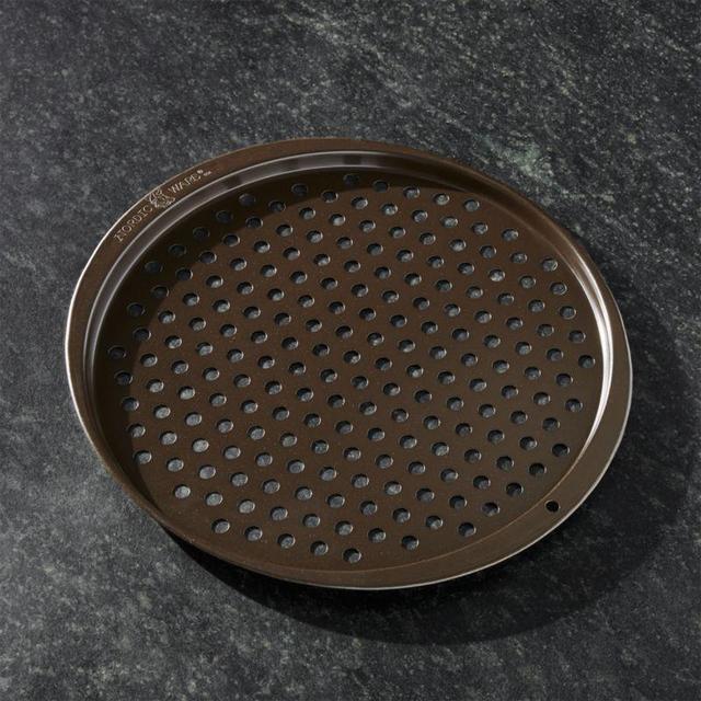 Nordic Ware ® Pizza Crisper