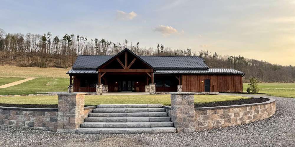 Stone Ridge Acres LLC - Wedding Venues - Zola