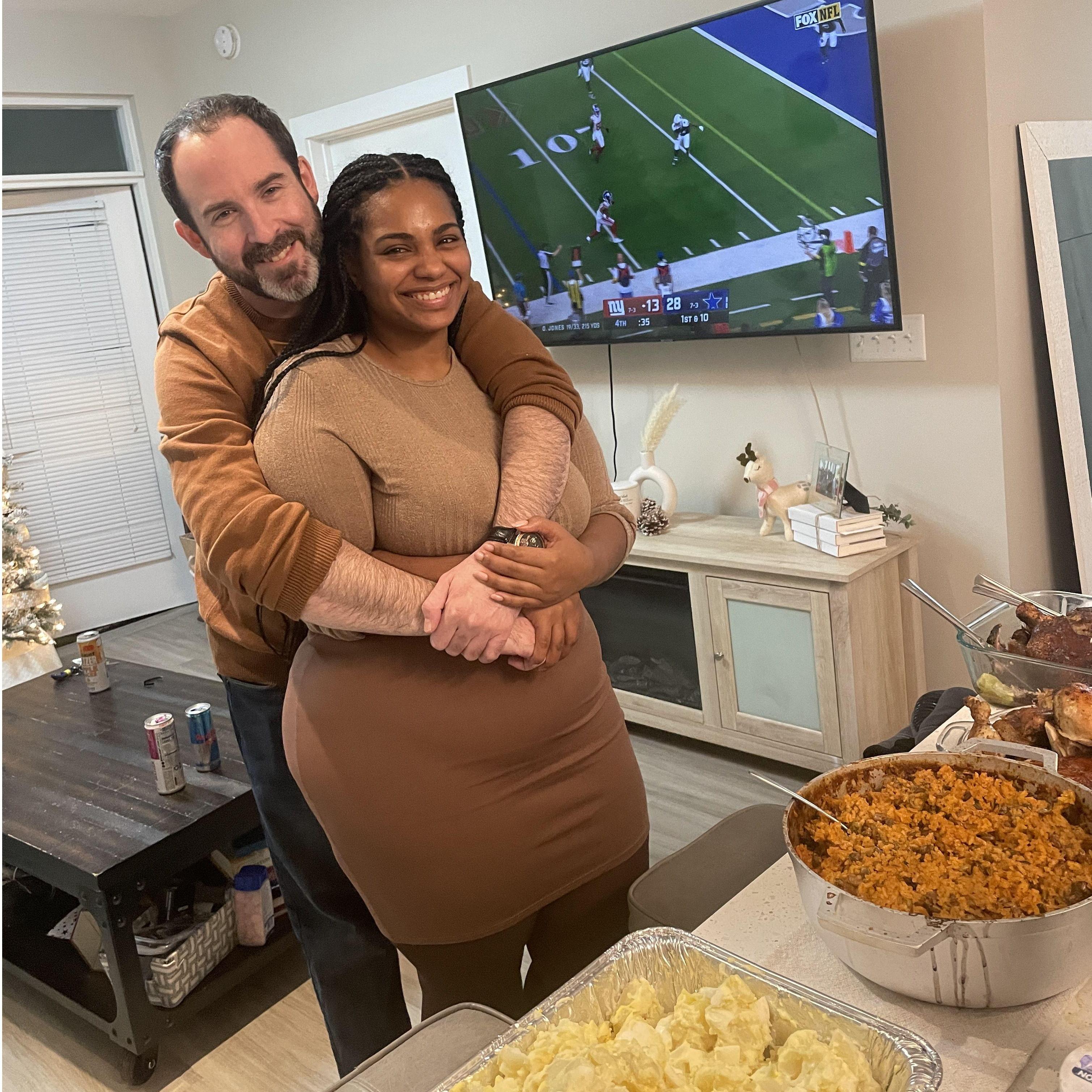 Cal and Garrett's first thanksgiving. And the Pernil was giving what it needed to give;)