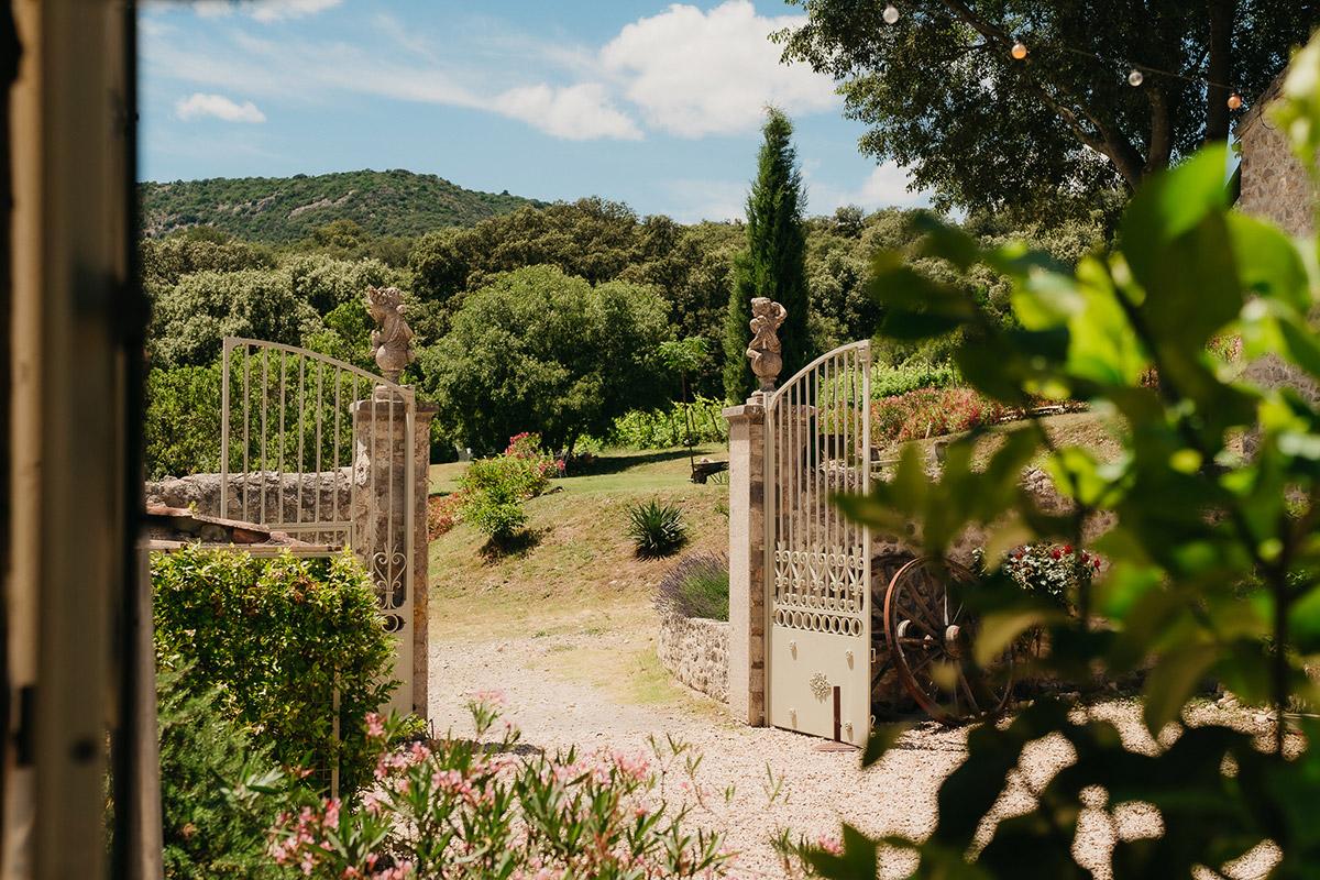 The Wedding Website of Georgia Collins and Luke Grealy