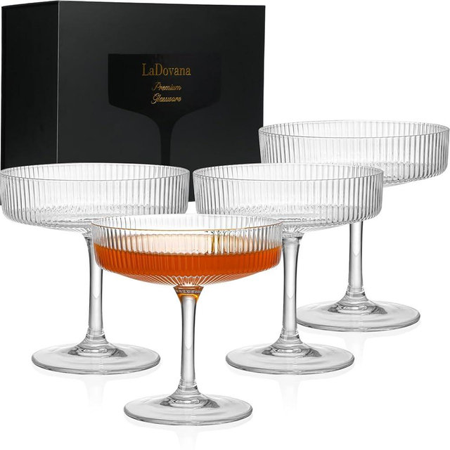 LaDovana Coupe Glasses | Set of 4 | 7oz Premium Crystal Cocktail Glassware for Champagne, Martini, Cosmopolitan & More | Elegant Stemmed Glasses in Gift Box