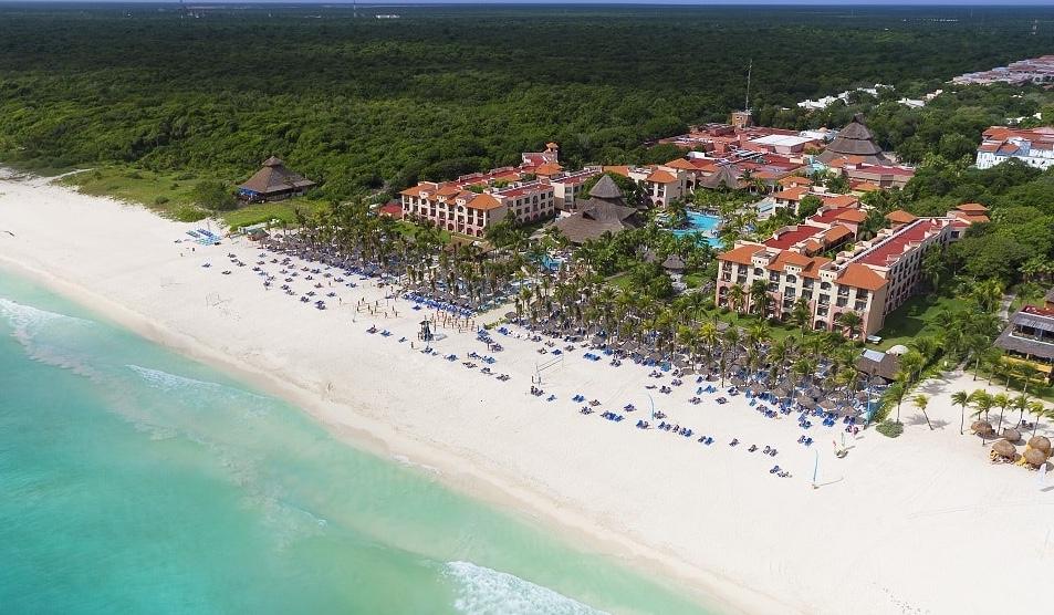 The Wedding Website of Lindsey Macpherson and Taylor Christensen