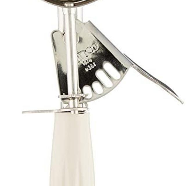 Winco No.10 Ice Cream Disher with Plastic Handle, Size 10, 3 3/4 oz capacity, Ivory, Stainess Steel
