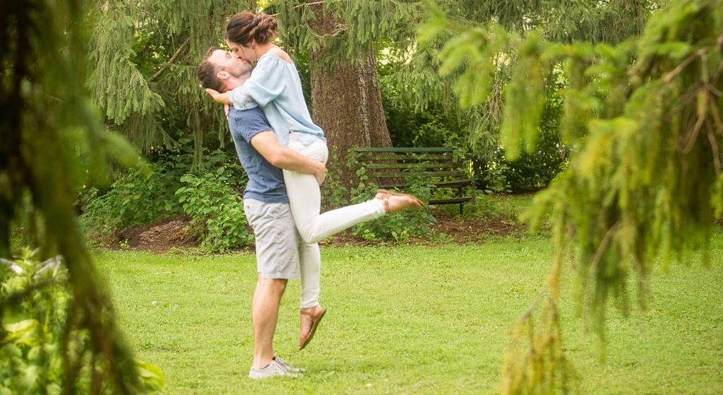 The Wedding Website of Lindsay Oberly and Joseph DeAngelis