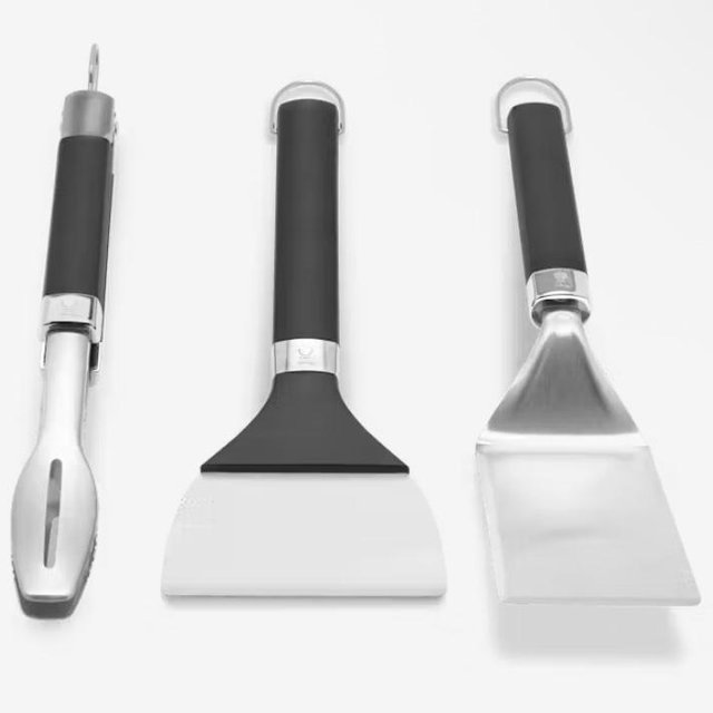 Portable Griddle Tool Set | Grilling Tools | Weber Grills