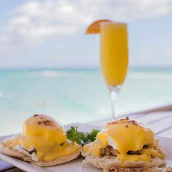 Bali Bottomless Mimosa Brunch