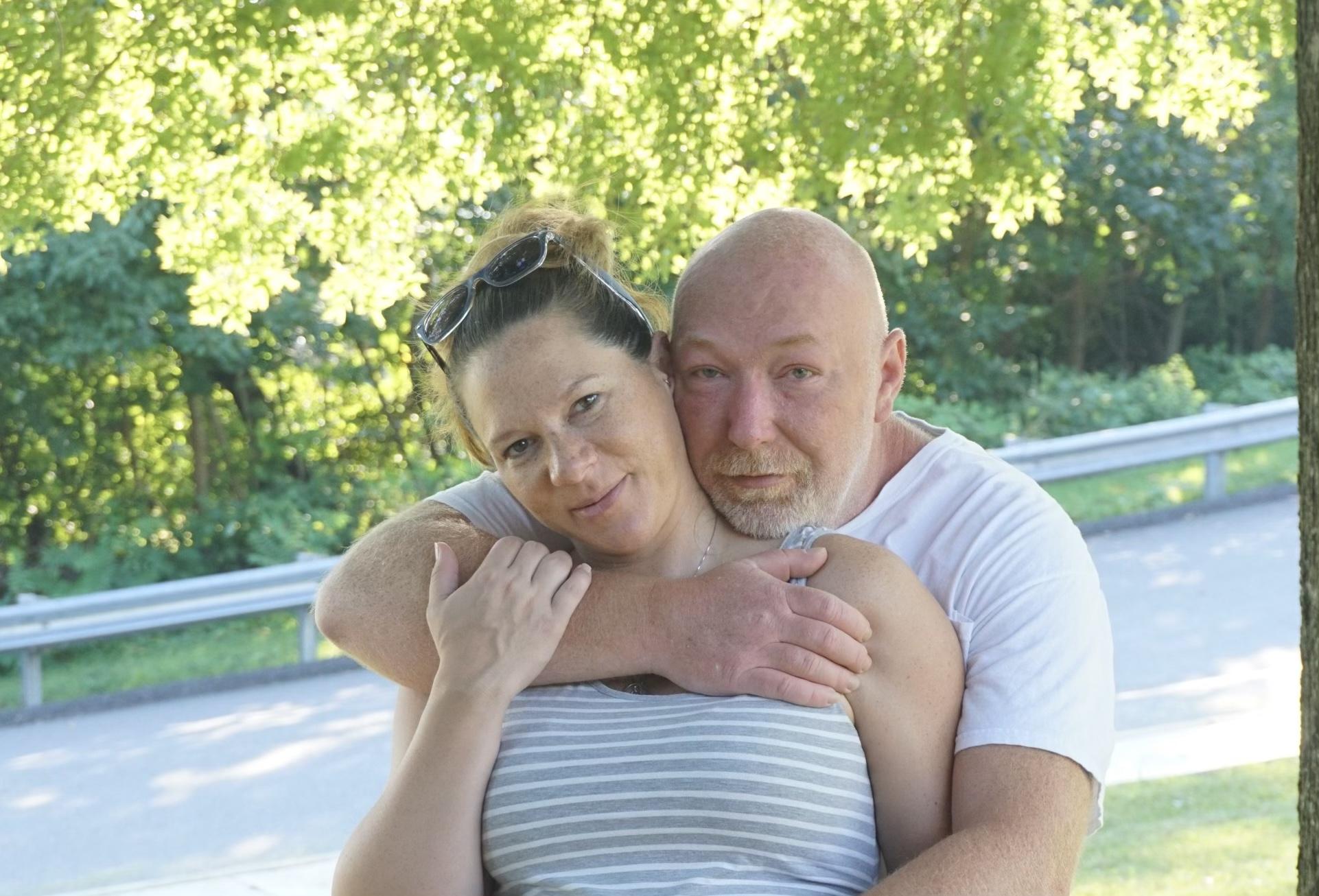 The Wedding Website of Julia Jones and Barry Koch