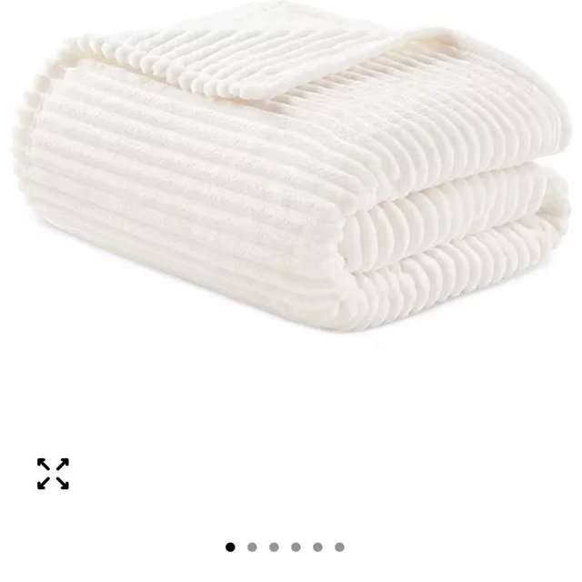 Ivory Ribbed Plush Blanket, Queen, Macy's Exclusive