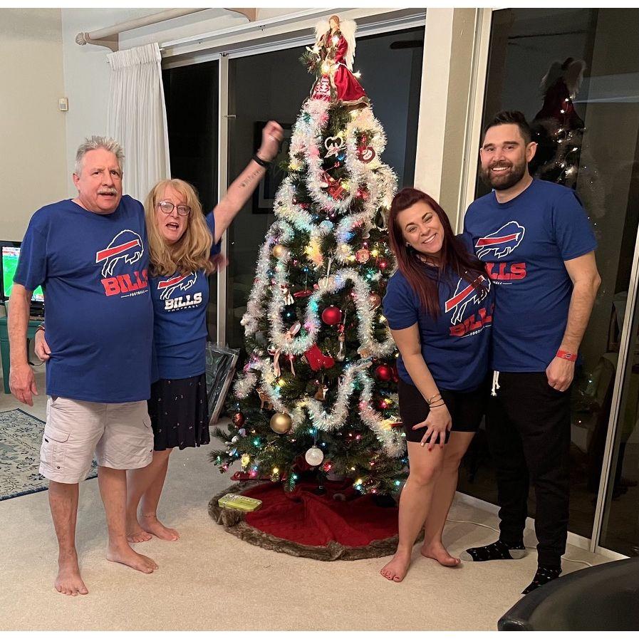 Christmas in FL 2021; Go Bills!