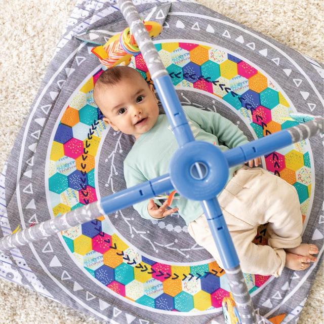 Infantino Go gaga! 4-in-1 Twist & Fold Musical Mobile Activity Gym