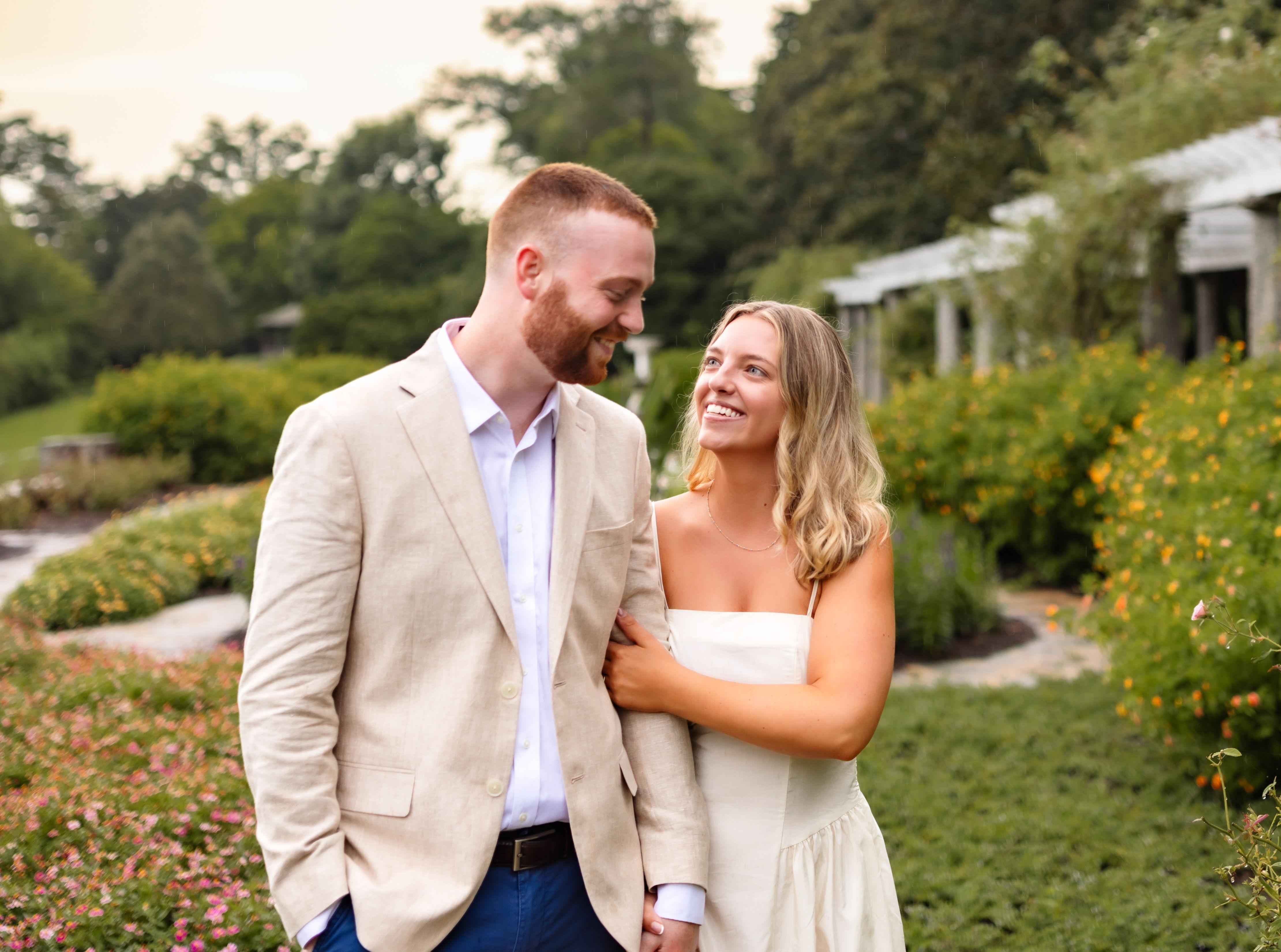 The Wedding Website of Sarah Eversman and Max Flowers