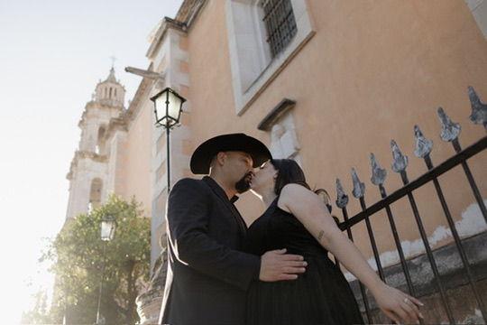 The Wedding Website of Alejandra Quesada and Martin Verdin