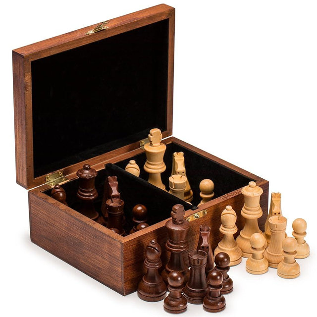 Husaria Staunton Tournament No. 5 Chessmen with 2 Extra Queens and Wooden Box, 3.5-inch Kings