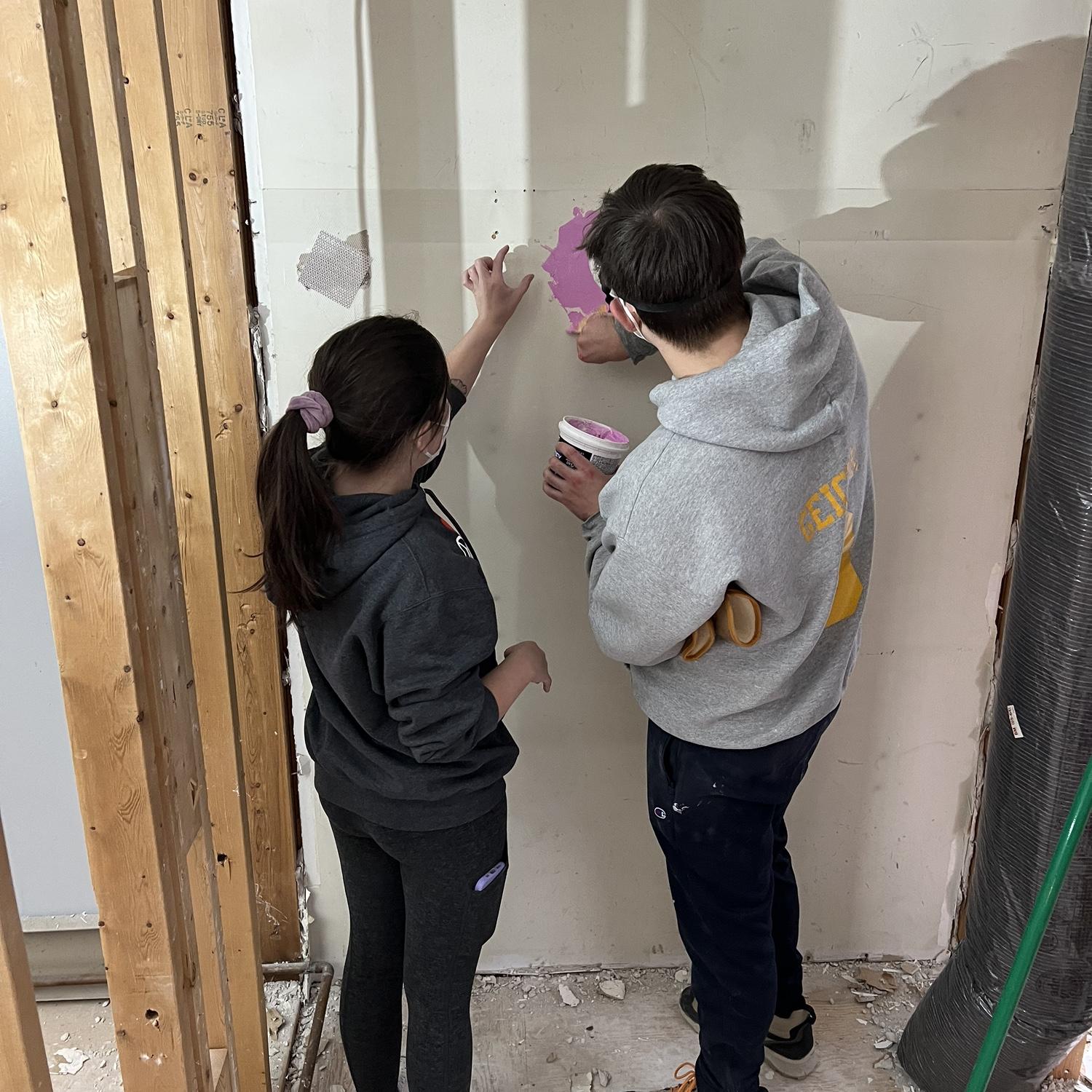 2025 - The year of the "demos and renos"