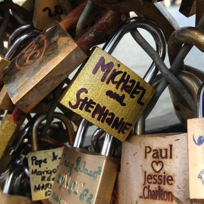 Lover's Bridge, Paris