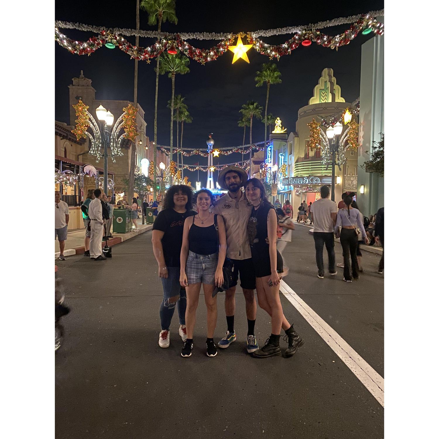 Disney World with Seth's sisters, 12/14/2022