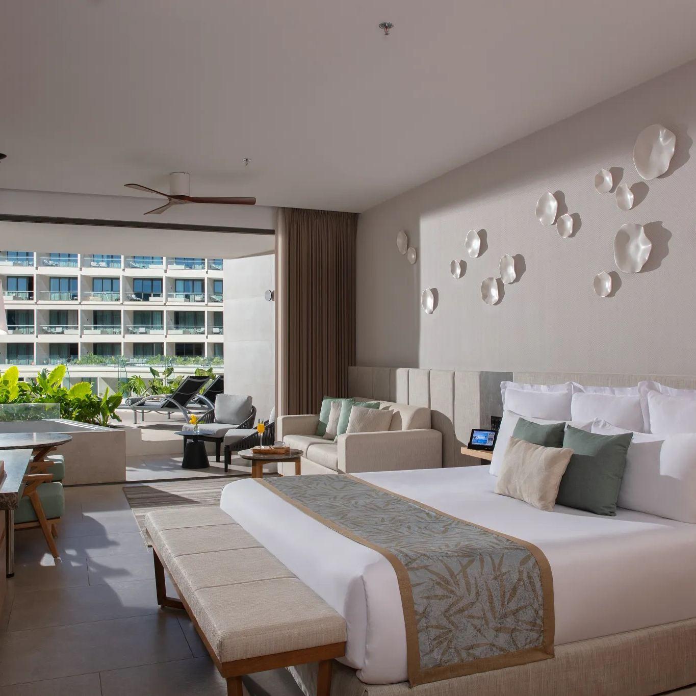 Preferred Club Junior Suite Sundeck