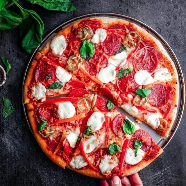 Pizza making class in Florence