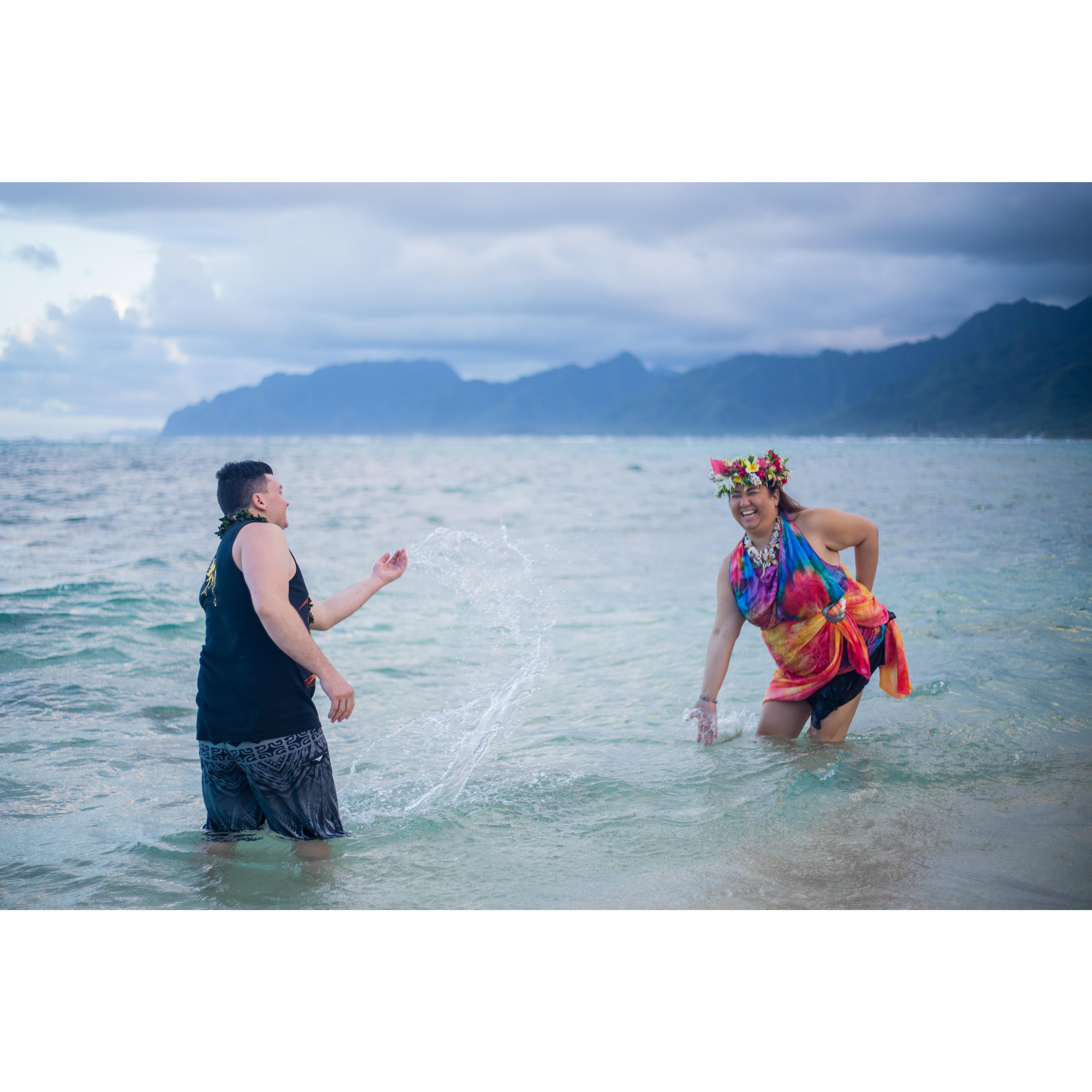 Splashing around (Hawai'i 2018)!