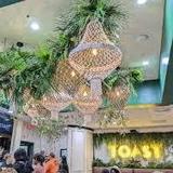 Toast On Lenox