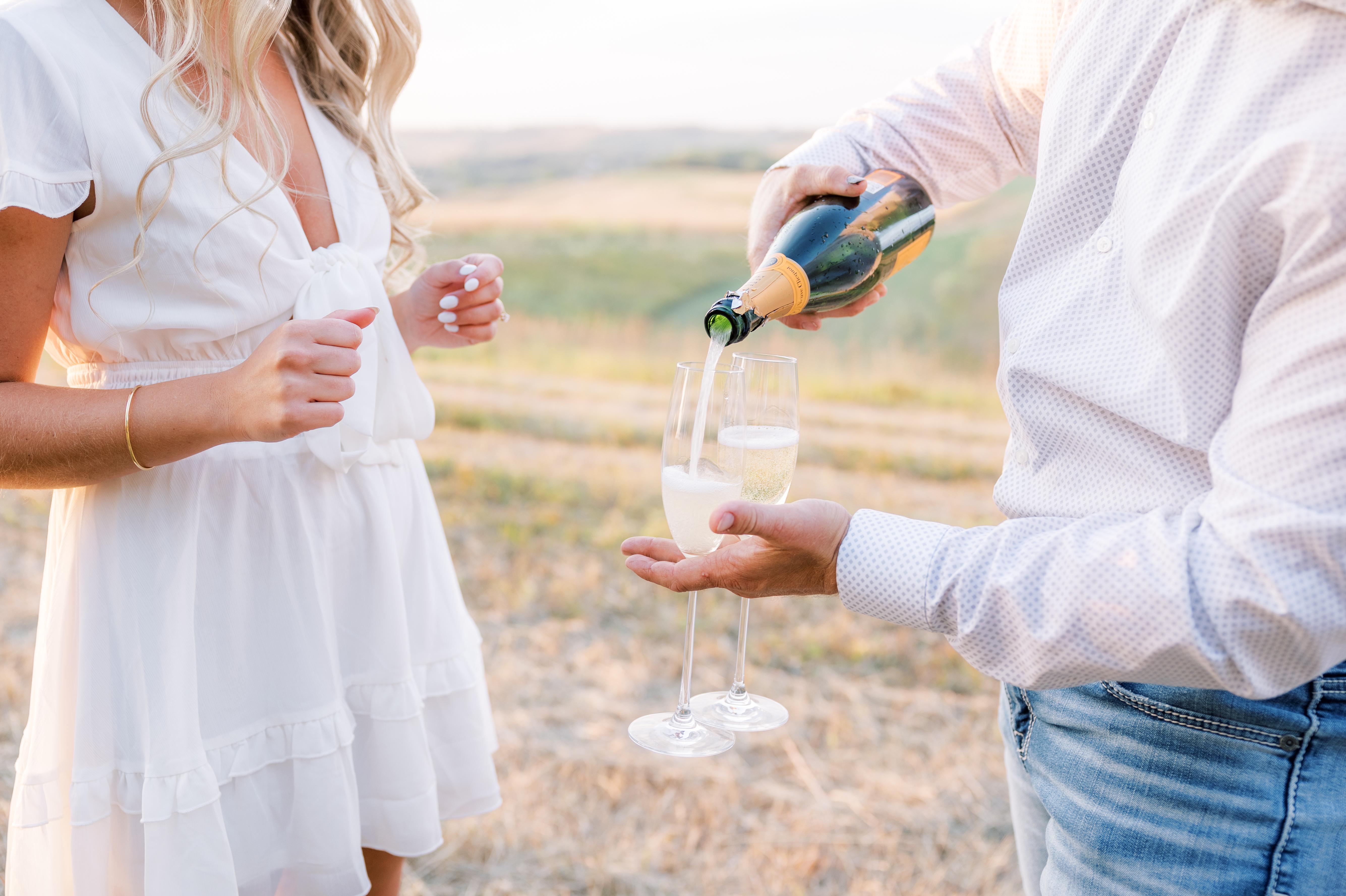 The Wedding Website of Laura Dutton and Carter Anderson