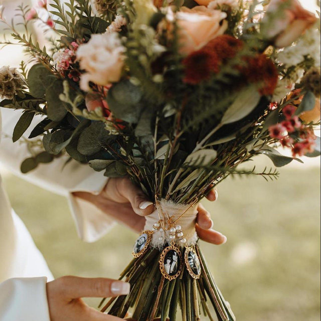 Gold single or double bouquet or lapel pin photo charm. Frame picture memorial keepsake which makes a Beautiful wedding memory pendant.
