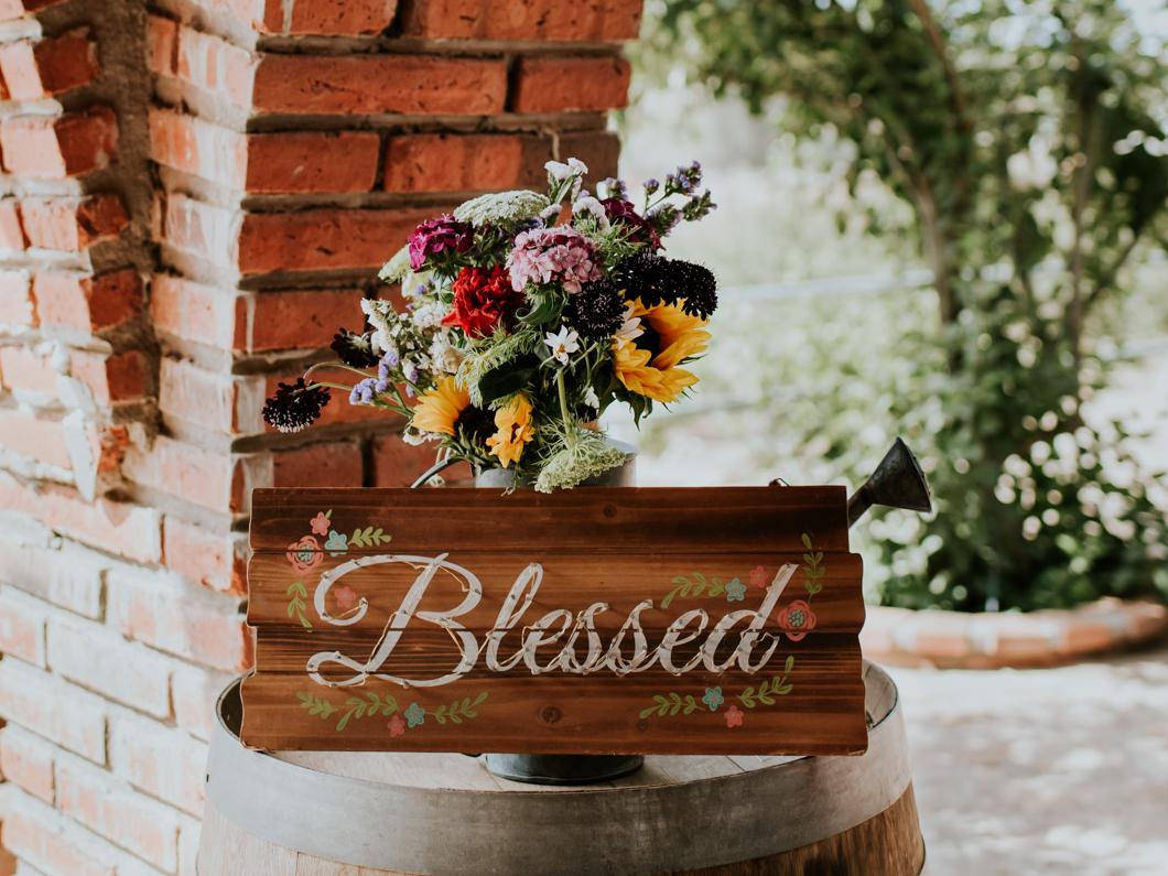 The Wedding Website of Valerie Hernandez and Abel Solis