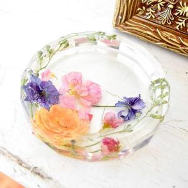 Flower preservation ring dish