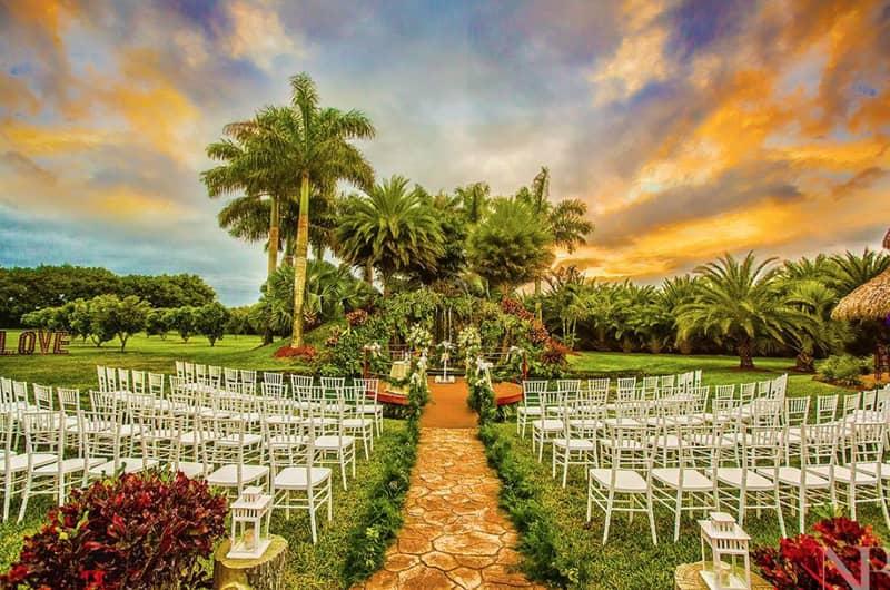 The Wedding Website of Brea Butcher and Alec Monteagudo