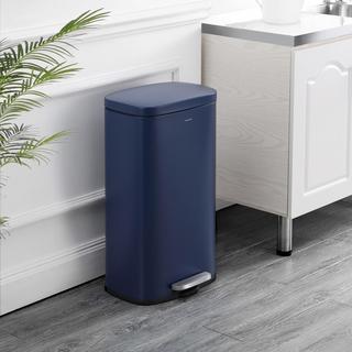 Curtis 8-Gallon Step Trash Can