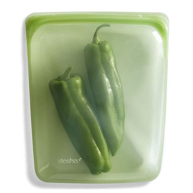 Stasher Platinum Silicone Food Grade Reusable Storage Bag, Green (1/2 Gallon) | Reduce Single-Use Plastic | Cook, Store, Sous Vide, or Freeze | Leakproof, Dishwasher-Safe, Eco-friendly | 64 Oz