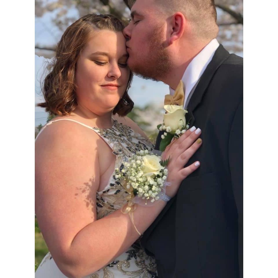 T.J.'s Senior Prom