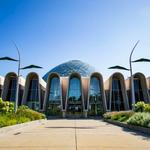Mitchell Park Domes – A Trip Around the World in Three Domes