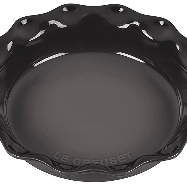 Le Creuset Stoneware 9" Heritage Pie Dish, Oyster