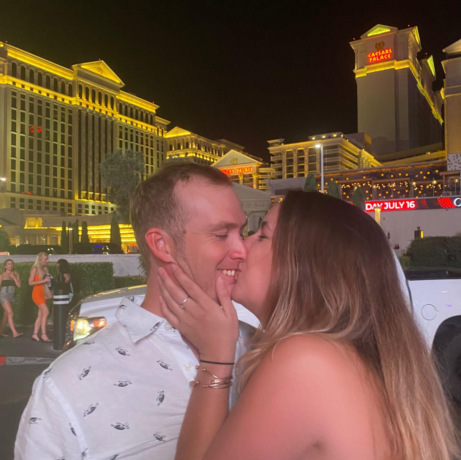 Las Vegas post nightclubs