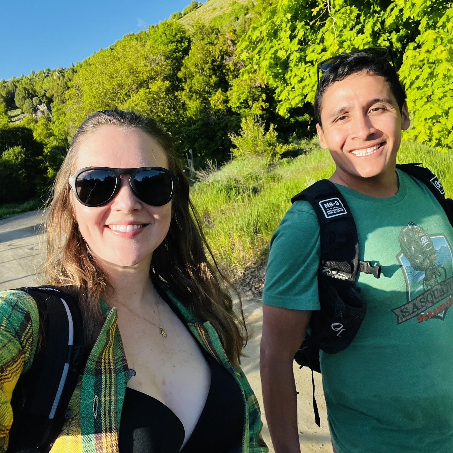 Walking to our first hot spring at Maple Grove Hot Springs in Idaho!