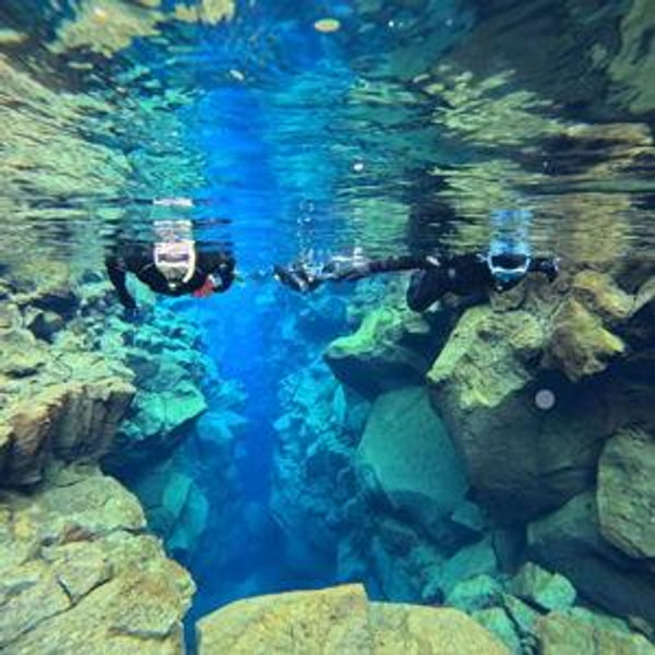 Honeymoon Excursion: Snorkeling between Continents