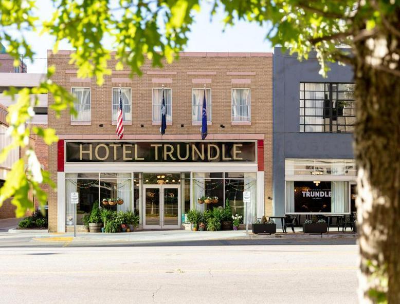 The Wedding Website of Patrick Searcy and O'Neal Best