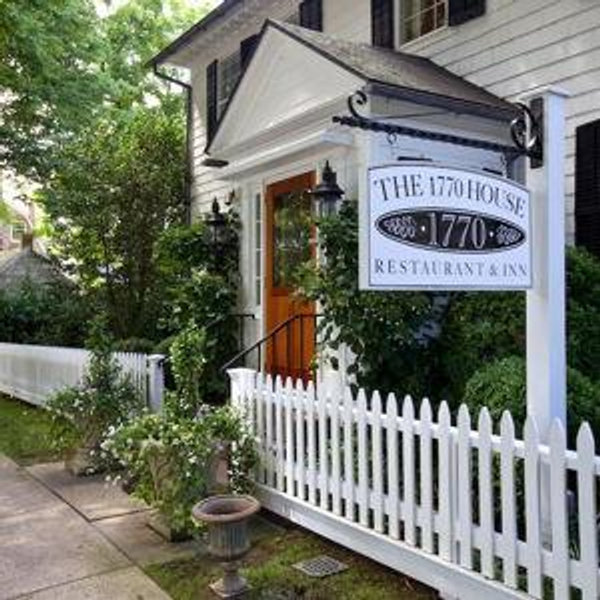 Hamptons Mini-Moon Stay