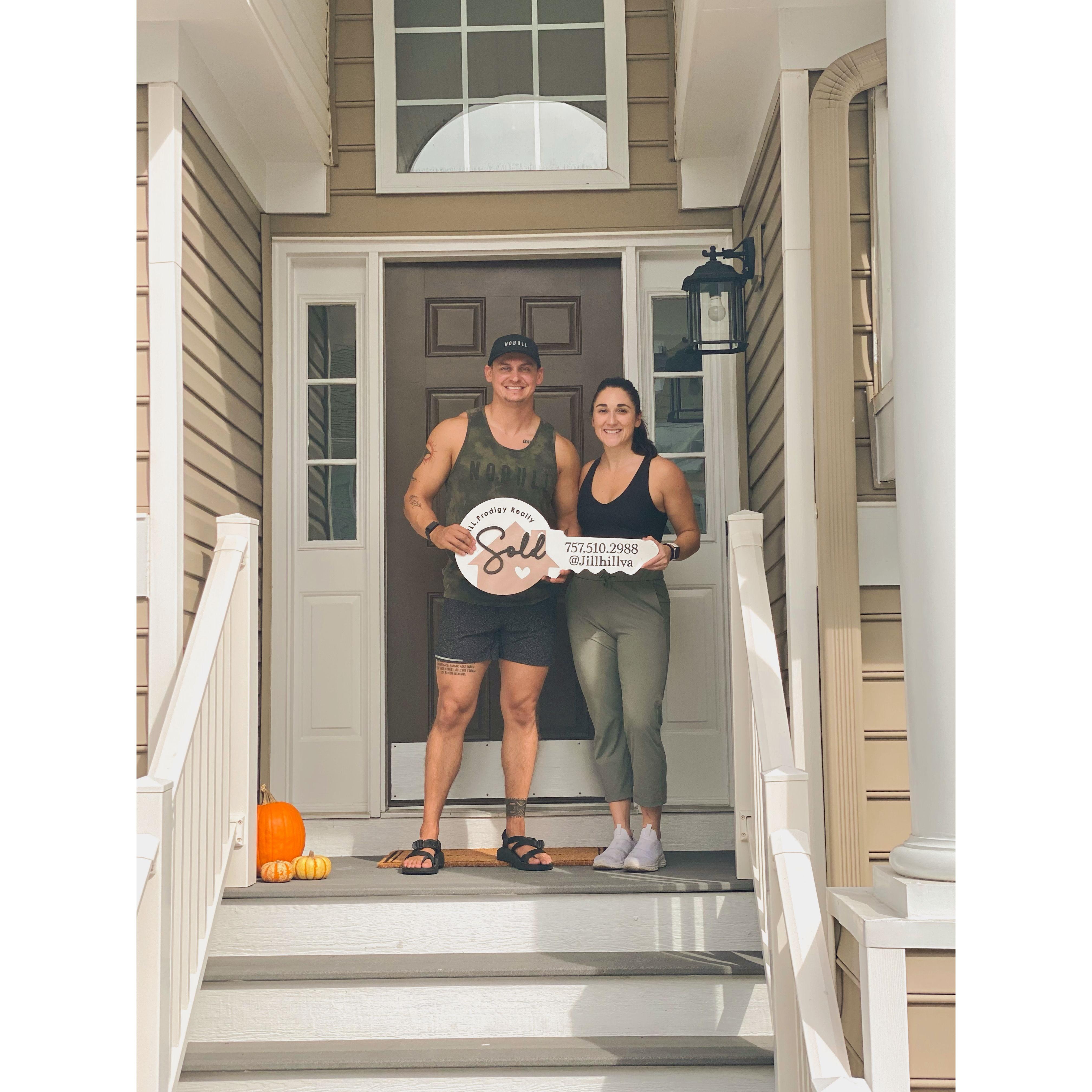 10/2022. We bought a house!