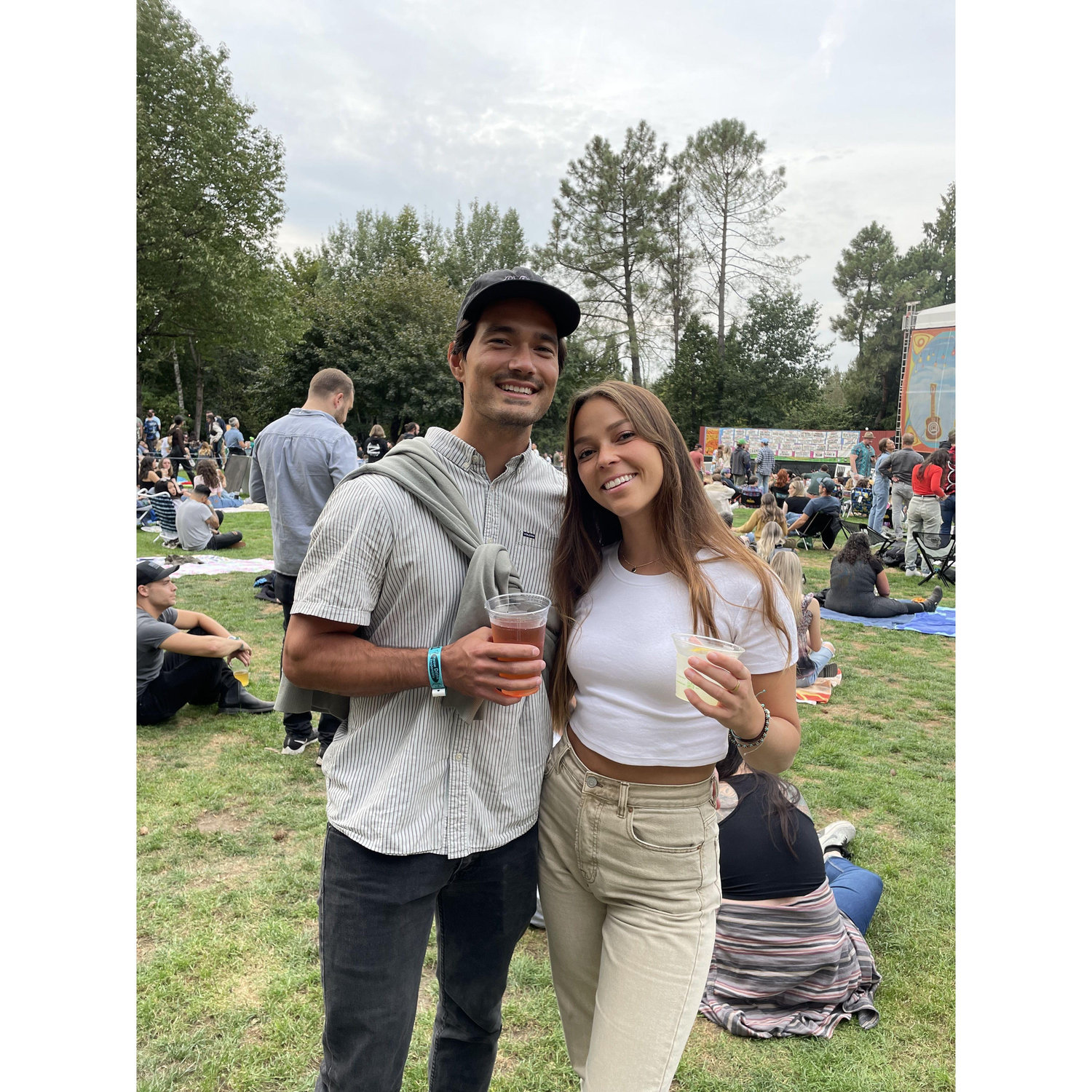 Kyle moved to Oregon to live with Jess after 2.5 years of long distance :,)