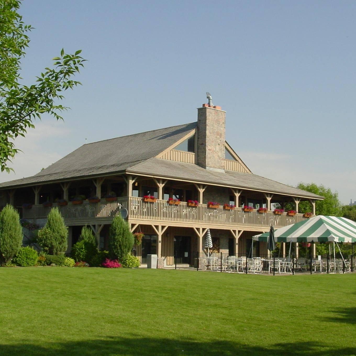 The Wedding Website of Reid McLaughlin and Julia Kruja