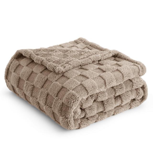 Cute Soft Cozy Checkered 260GSM Throw Blanket for Couch Twin Size Light Taupe - Cozy Comfort by Bedsure