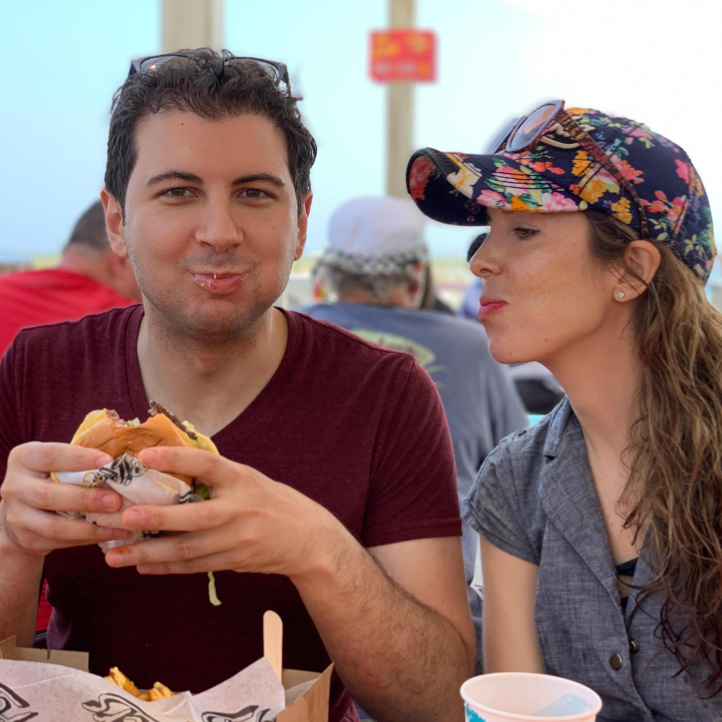 Enjoying the burgers at Rippers, on Rockaway Beach! (July 6, 2019)