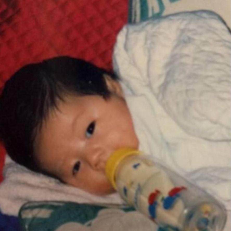 Yong: new born and constantly hungry. (1996)
